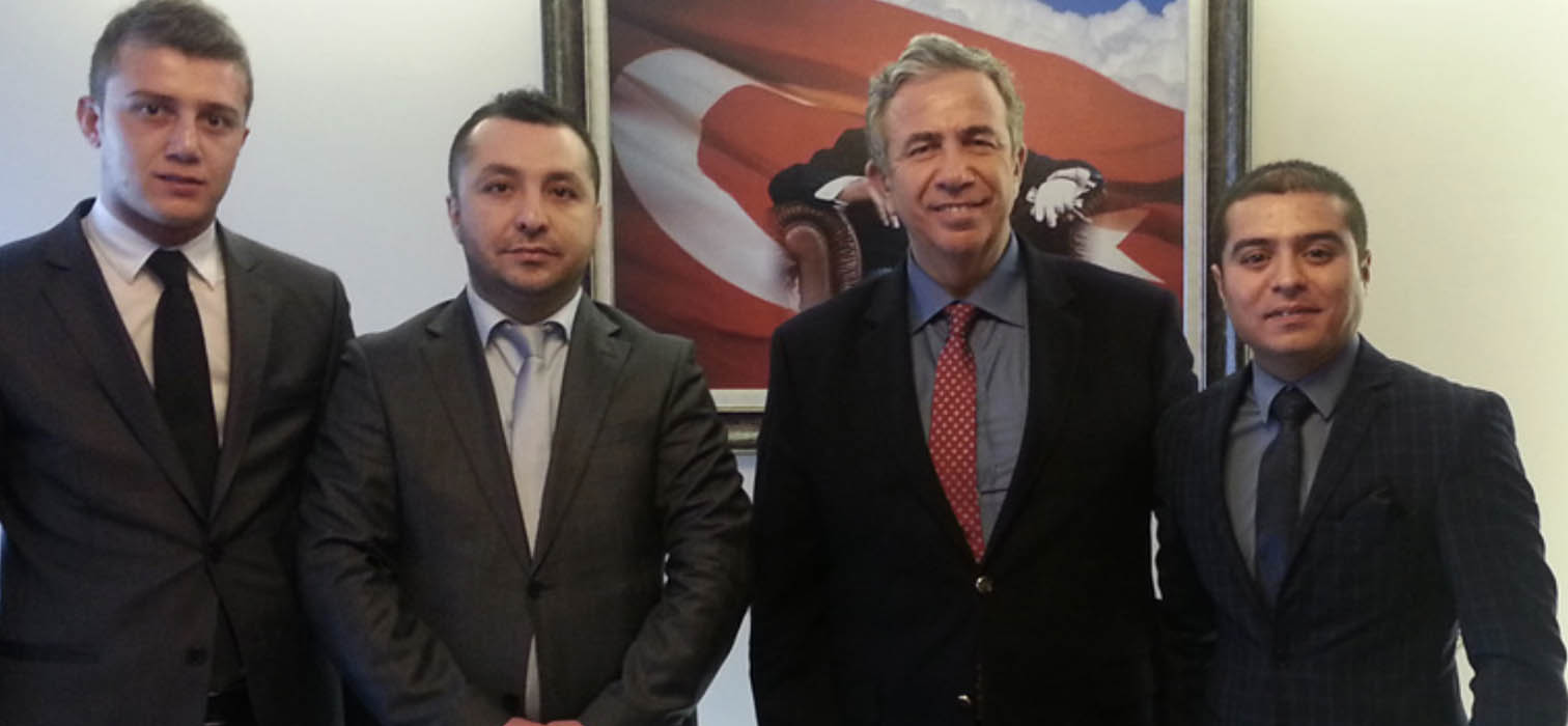 Anadolu Gençlik Federasyonu heyeti Mansur Yavaş ile görüştü